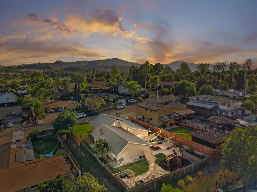 870 Linda Lane, San Marcos, CA 92069 870 Linda Lane, San Marcos, CA 92069