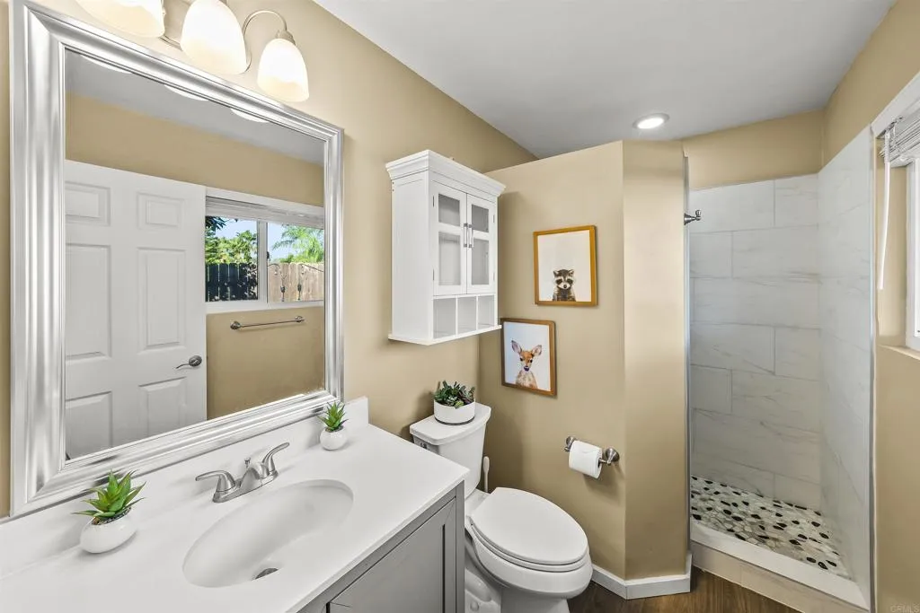 870 Linda Lane, San Marcos, CA 92069 870 Linda Lane, San Marcos, CA 92069