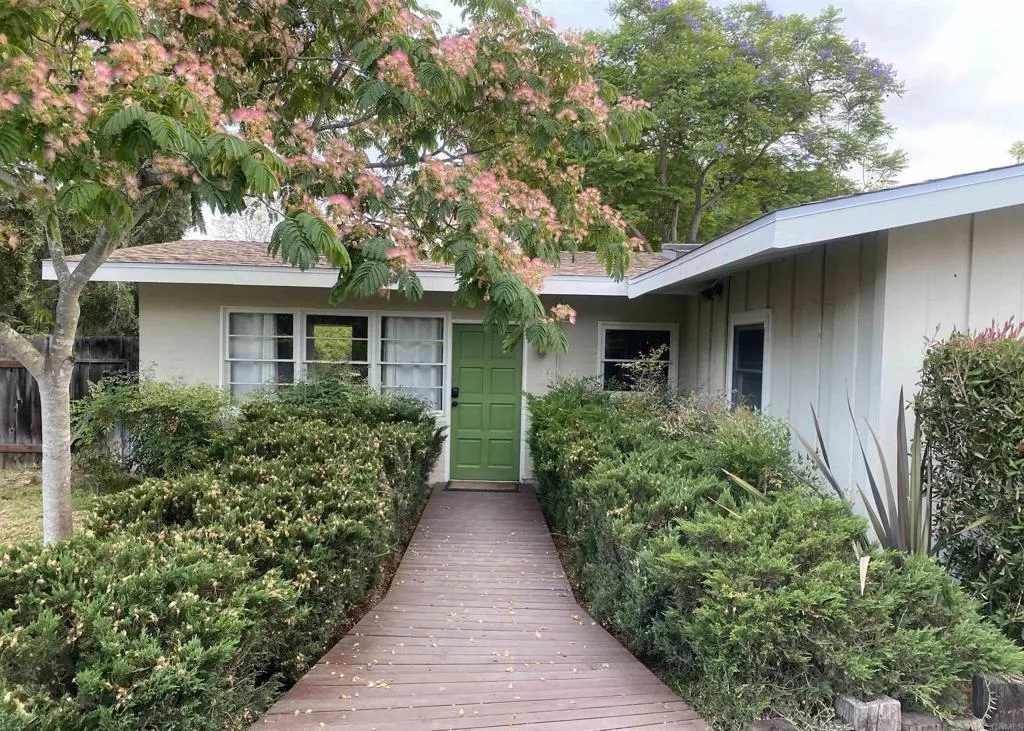 1291 Barbara Drive, Vista, CA 92084 1291 Barbara Drive, Vista, CA 92084