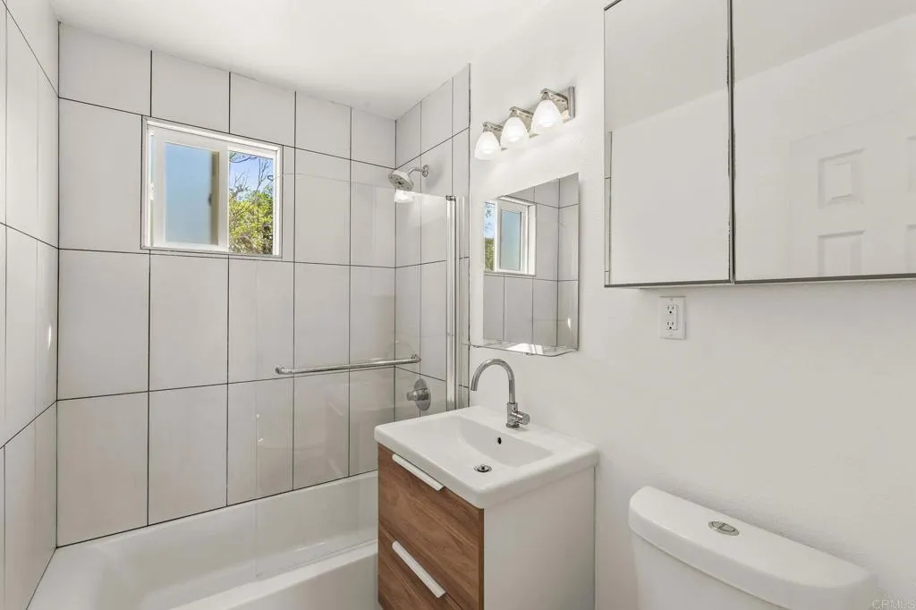 2101-3 Drescher Street, San Diego, CA 92111 2101-3 Drescher Street, San Diego, CA 92111