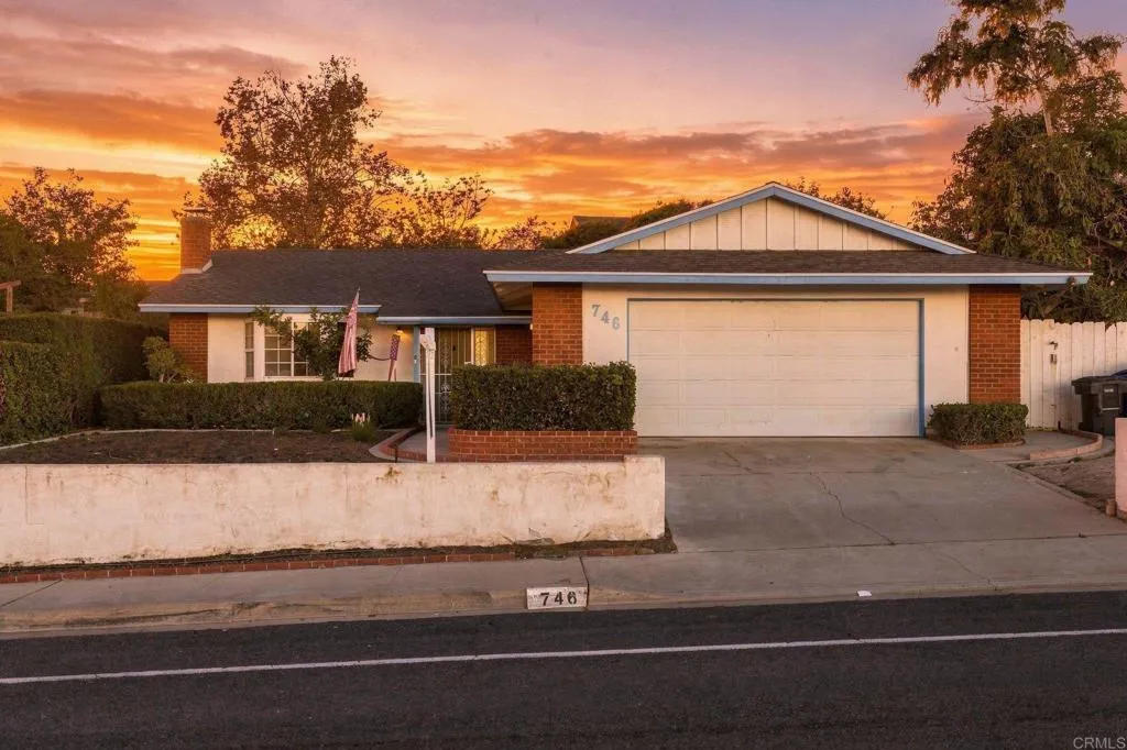 746 Nacion Avenue, Chula Vista, CA 91910 746 Nacion Avenue, Chula Vista, CA 91910