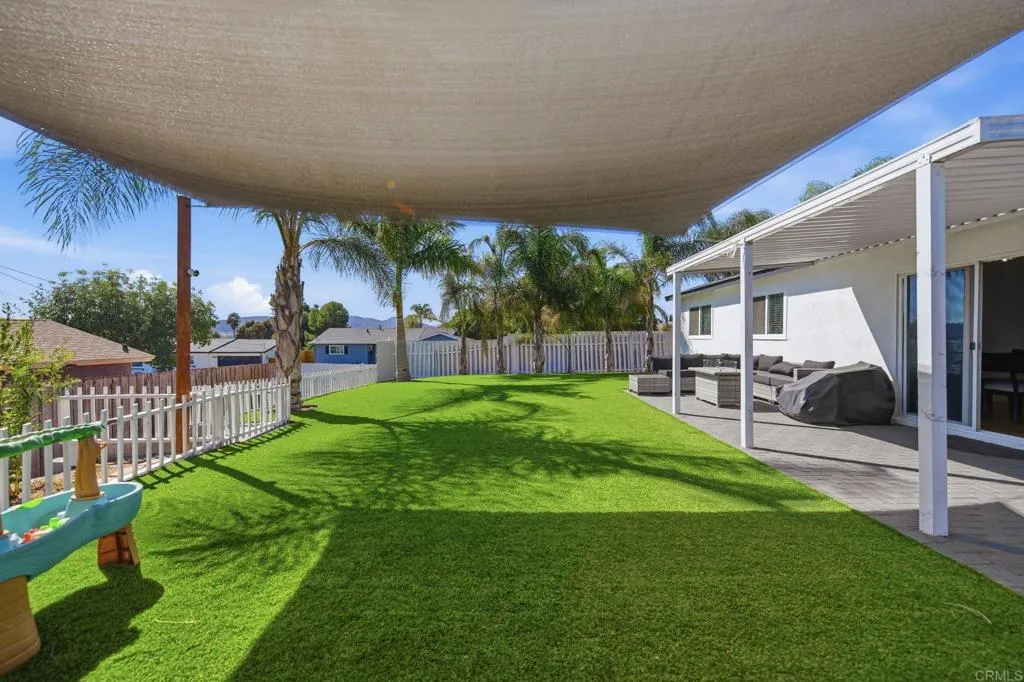 https://cdn.realtyfeed.com/cdn/127/307105765/f6f79773183f6d54b08ecc059a590592.webp