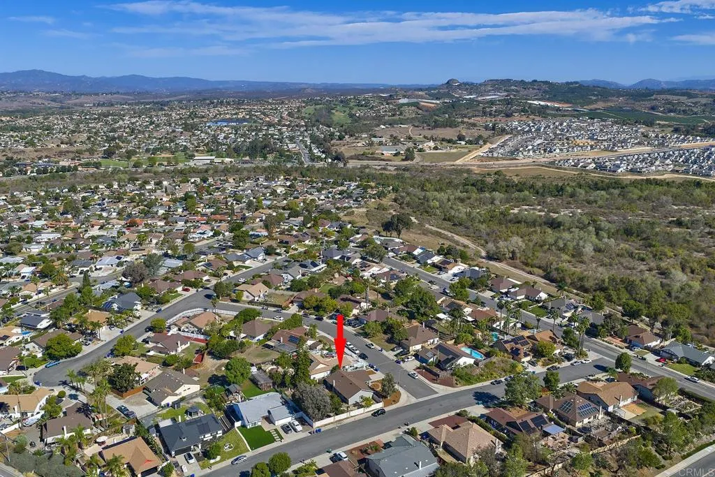 https://cdn.realtyfeed.com/cdn/127/307105788/906316637f521e01cfeb2e38e54551db.webp