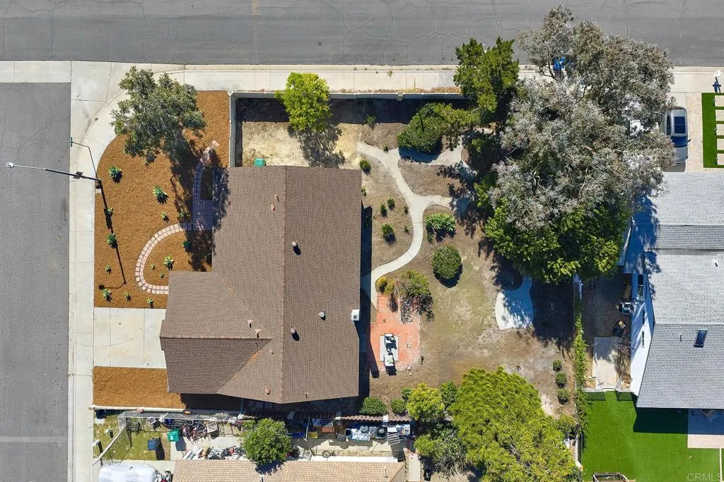 https://cdn.realtyfeed.com/cdn/127/307105788/92fa6e9cc5fb50257614731a43cdebb0.webp