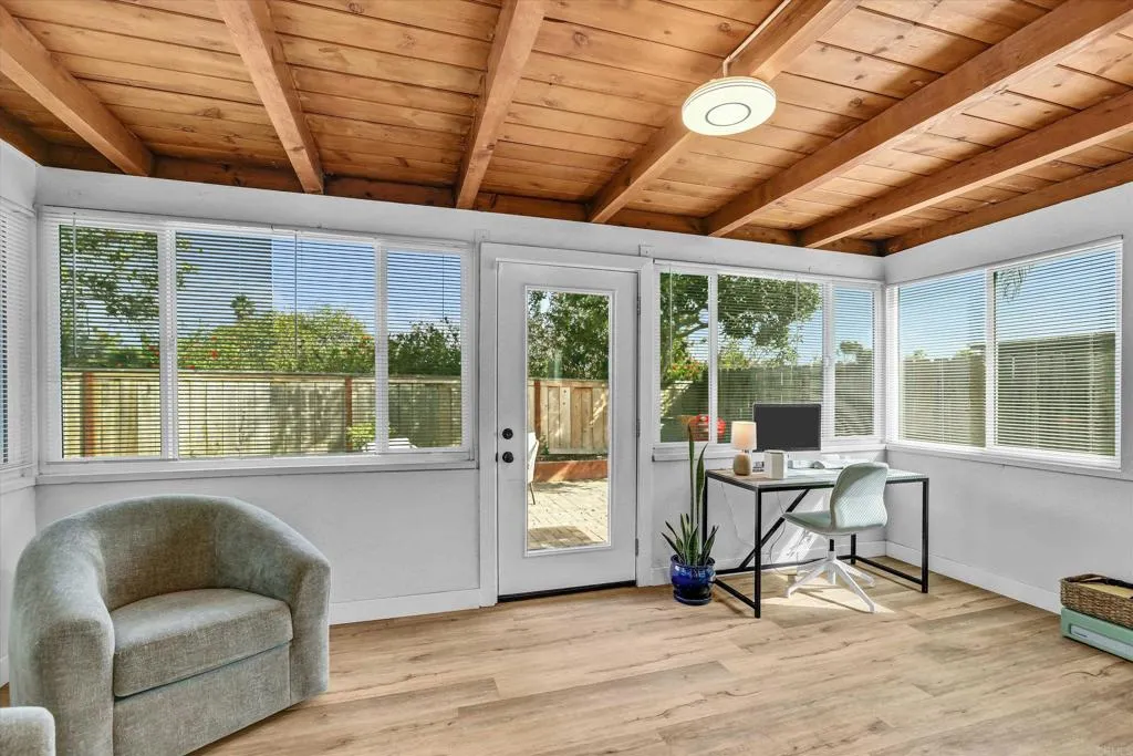 1035 Hawaii Avenue, San Diego, CA 92154 1035 Hawaii Avenue, San Diego, CA 92154