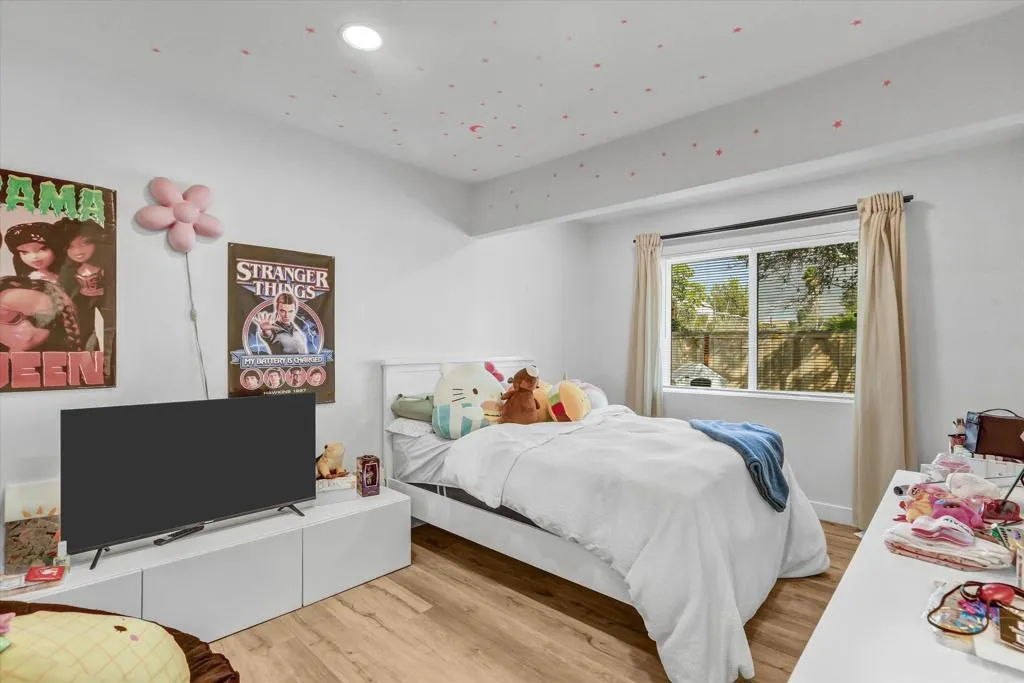 1035 Hawaii Avenue, San Diego, CA 92154 1035 Hawaii Avenue, San Diego, CA 92154