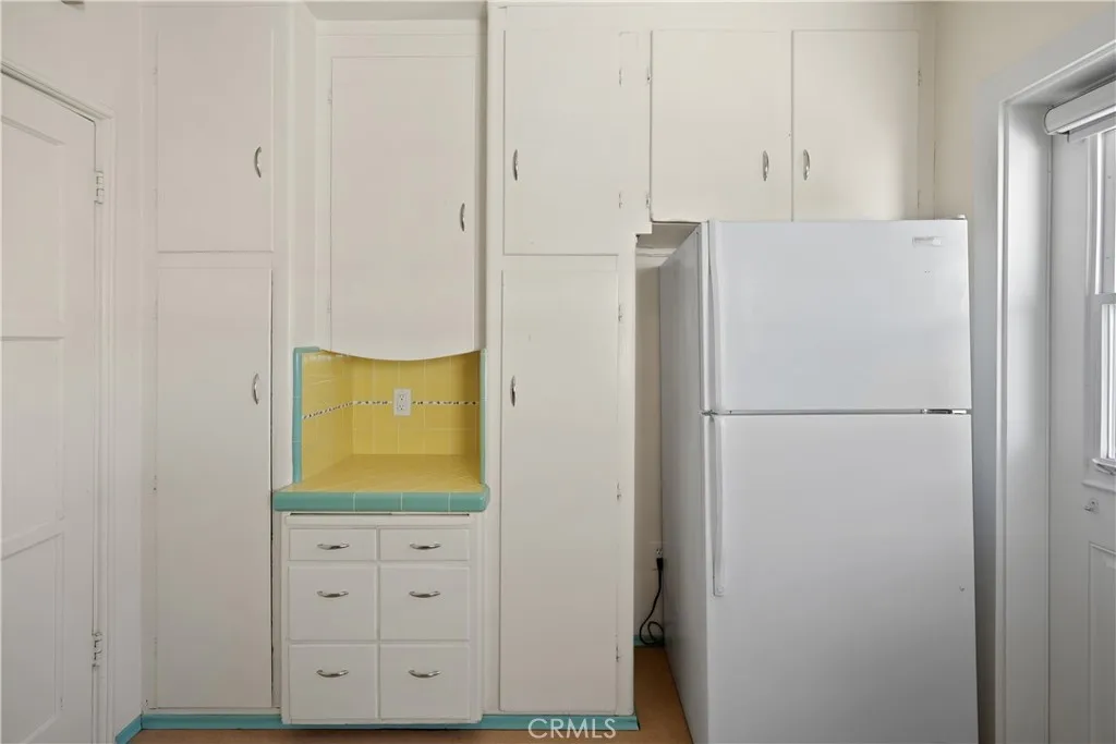 6750 Saranac, San Diego, CA 92115 6750 Saranac, San Diego, CA 92115