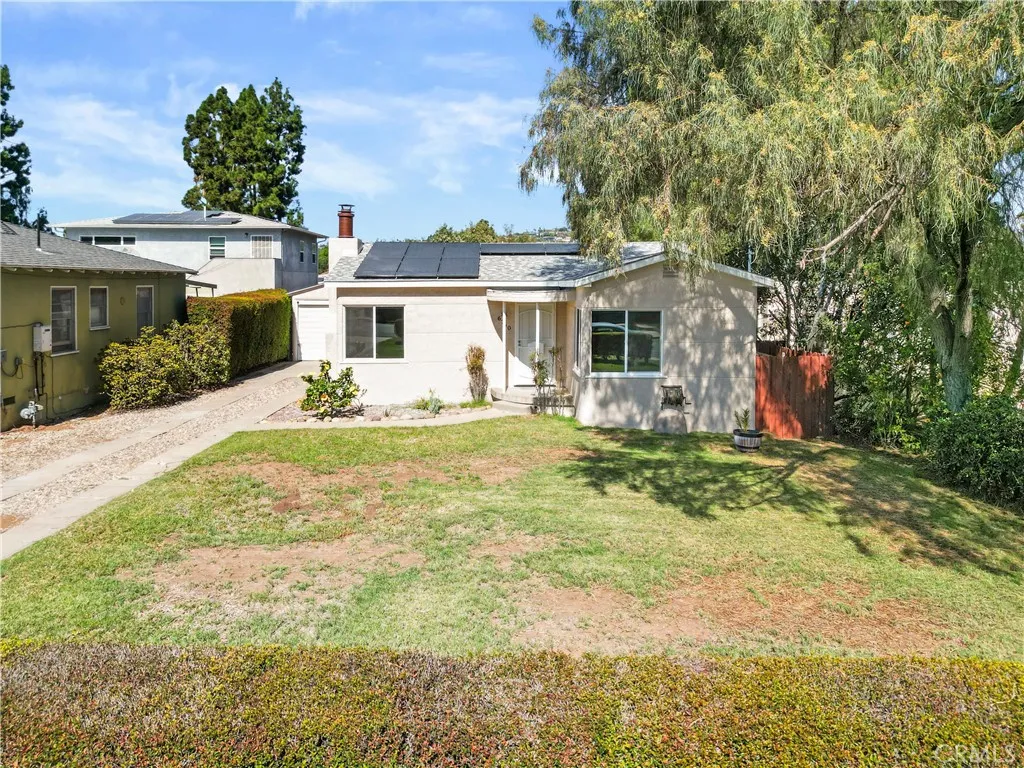 6750 Saranac, San Diego, CA 92115 6750 Saranac, San Diego, CA 92115