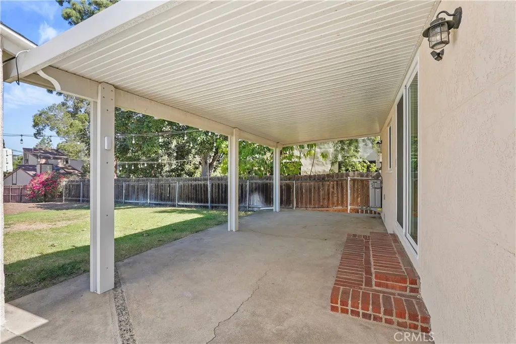 6750 Saranac, San Diego, CA 92115 6750 Saranac, San Diego, CA 92115