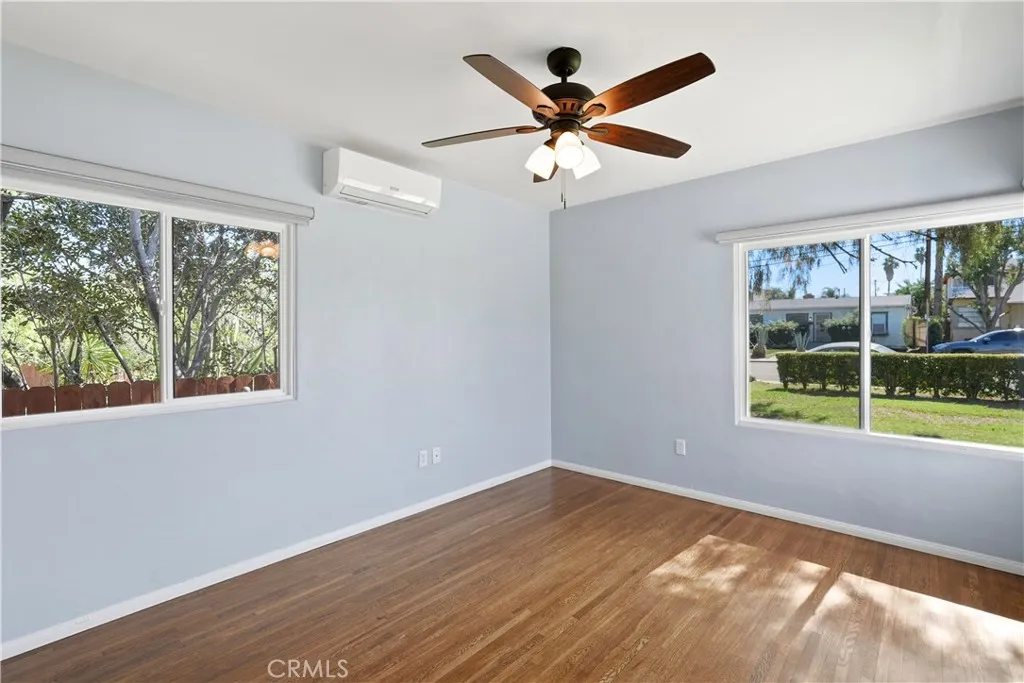 6750 Saranac, San Diego, CA 92115 6750 Saranac, San Diego, CA 92115