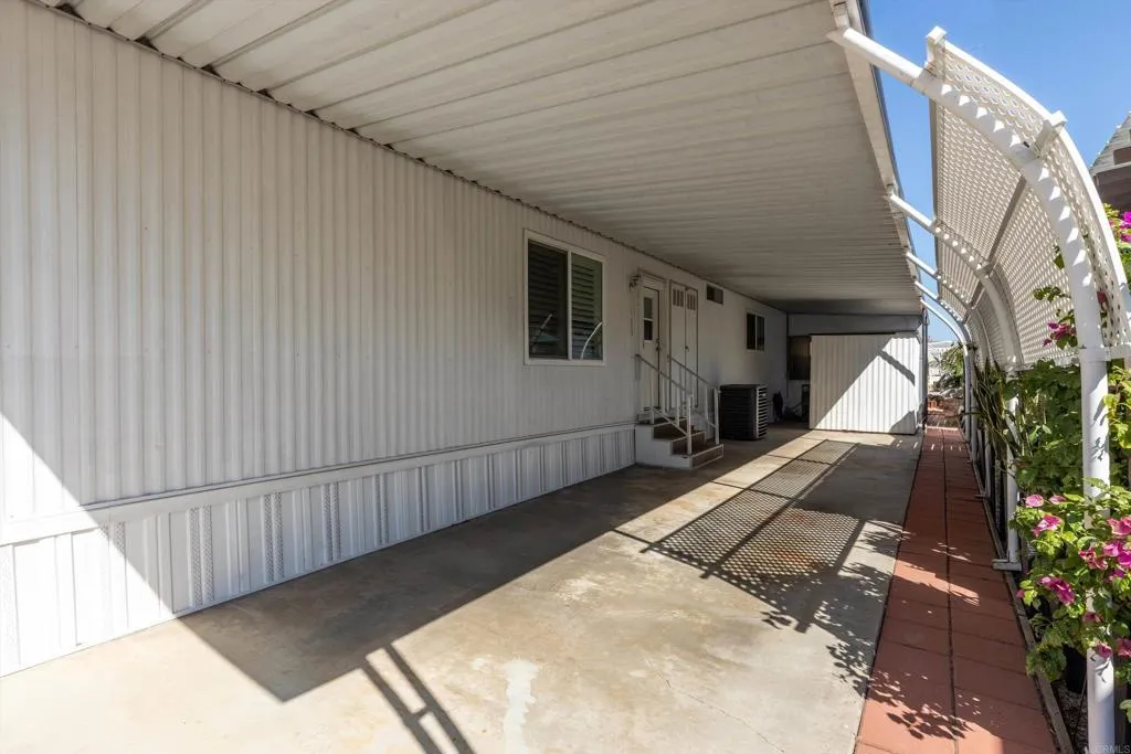 3535 Linda Vista, #216, San Marcos, CA 92078 3535 Linda Vista, #216, San Marcos, CA 92078