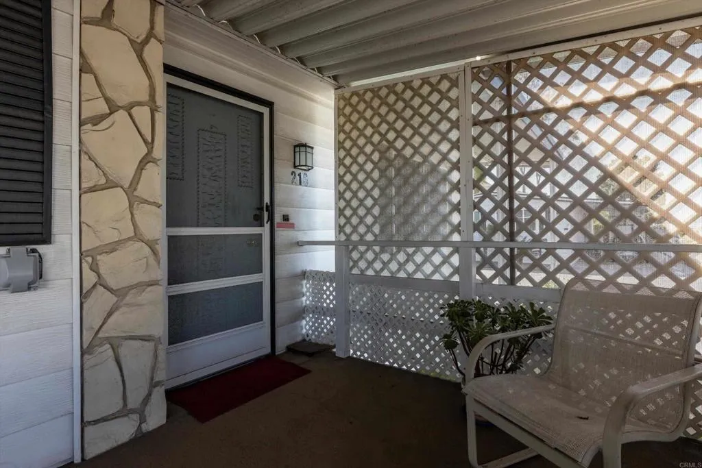 3535 Linda Vista, #216, San Marcos, CA 92078 3535 Linda Vista, #216, San Marcos, CA 92078