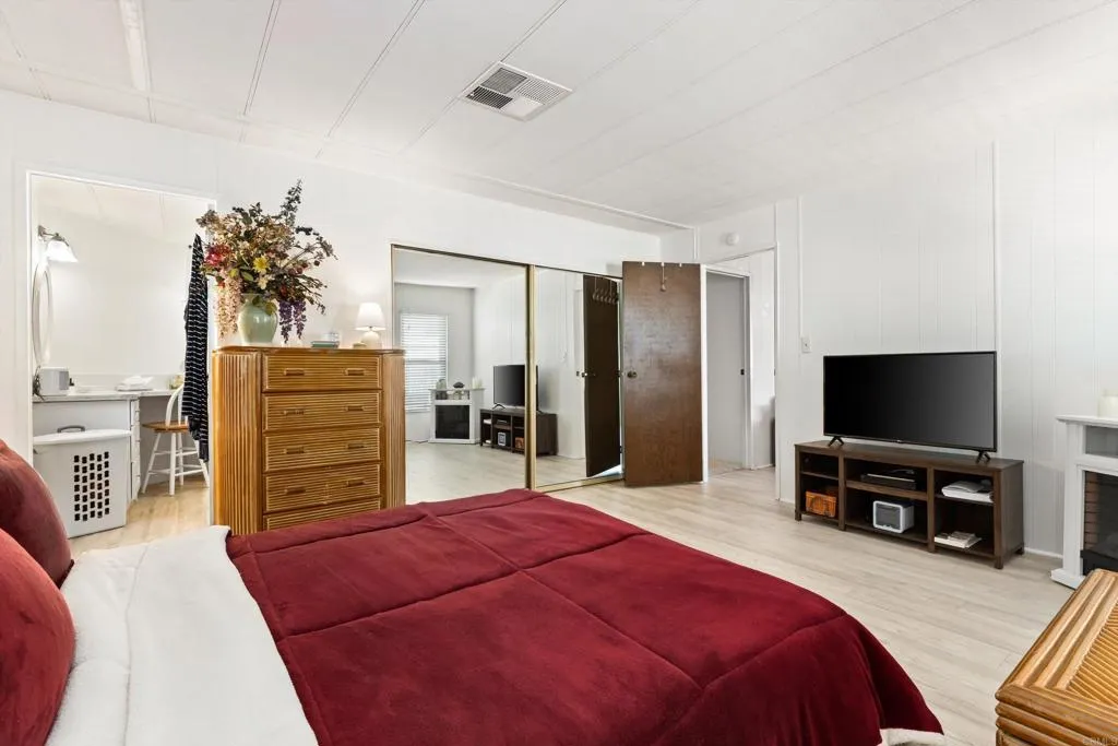 3535 Linda Vista, #216, San Marcos, CA 92078 3535 Linda Vista, #216, San Marcos, CA 92078