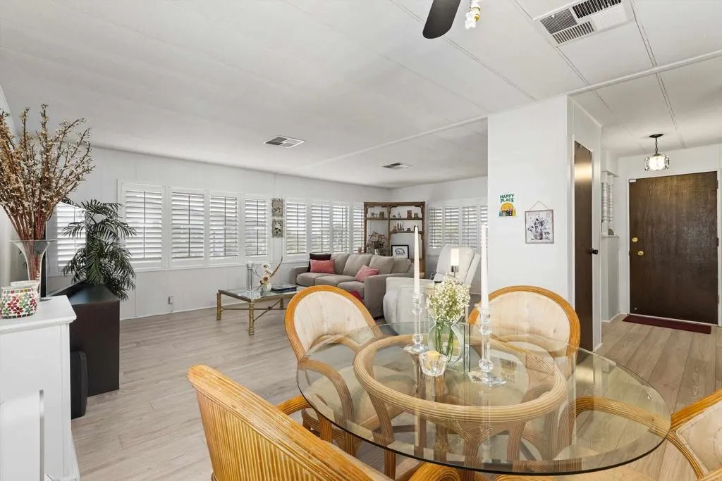 3535 Linda Vista, #216, San Marcos, CA 92078 3535 Linda Vista, #216, San Marcos, CA 92078