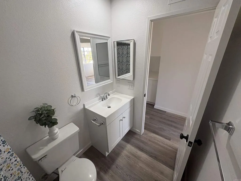 1762 Spyglass Circle, Vista, CA 92081 1762 Spyglass Circle, Vista, CA 92081