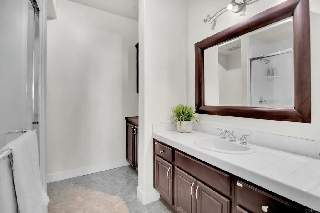 235 Market St, #601, San Diego, CA 92101 235 Market St, #601, San Diego, CA 92101