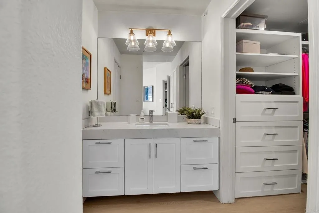 235 Market St, #601, San Diego, CA 92101 235 Market St, #601, San Diego, CA 92101