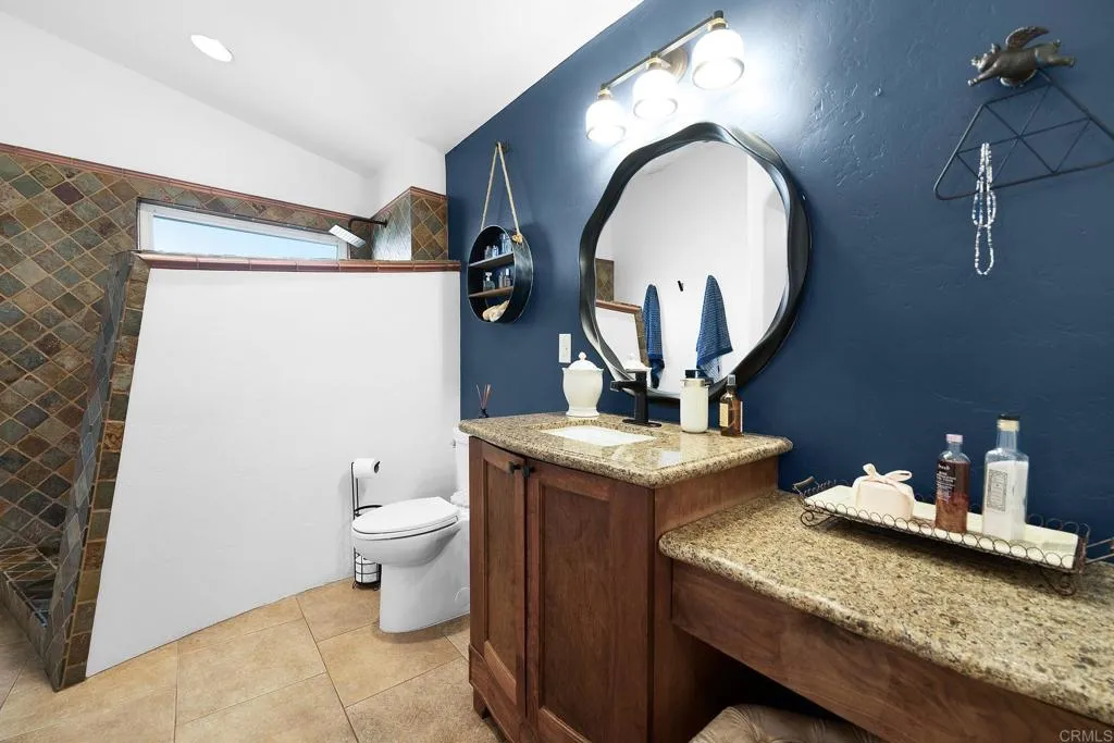 418 Mainsail Road, Oceanside, CA 92054 Master Bath/Spa