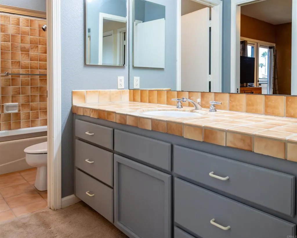 https://cdn.realtyfeed.com/cdn/127/307105878/7688e19154ae6edbab41cd40ec29dd5a.webp
