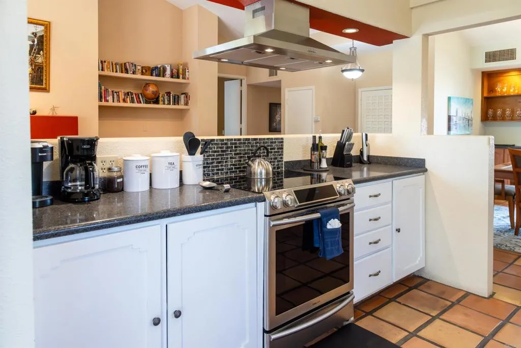 https://cdn.realtyfeed.com/cdn/127/307105878/964ac7a9012d32b93964fabfef984b0f.webp