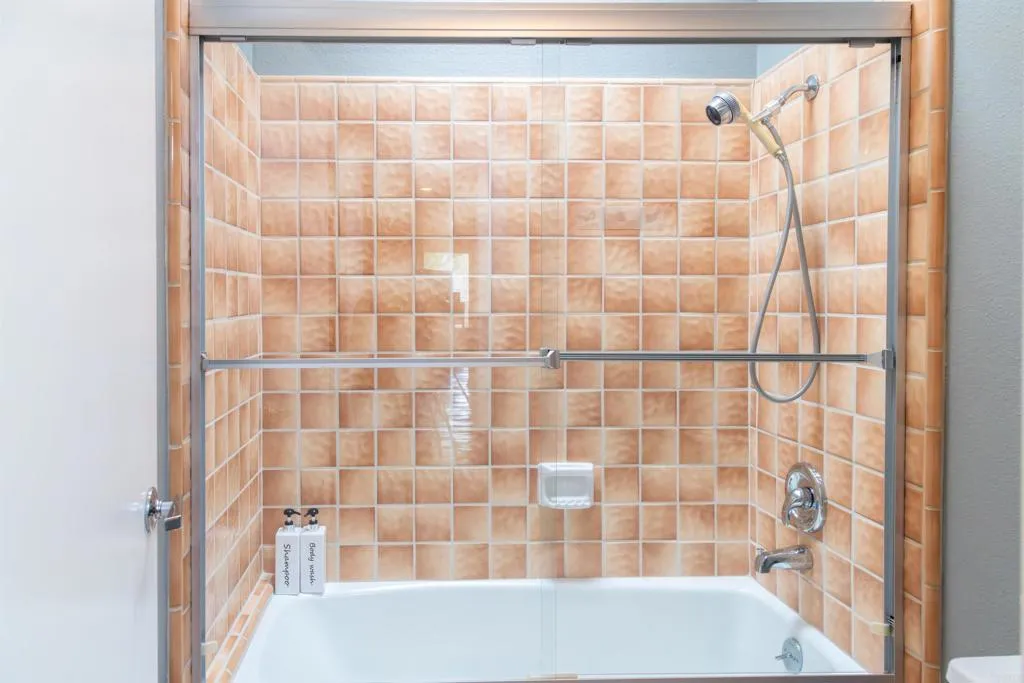 https://cdn.realtyfeed.com/cdn/127/307105878/bb47737fc4abf346b4530992888a0da7.webp