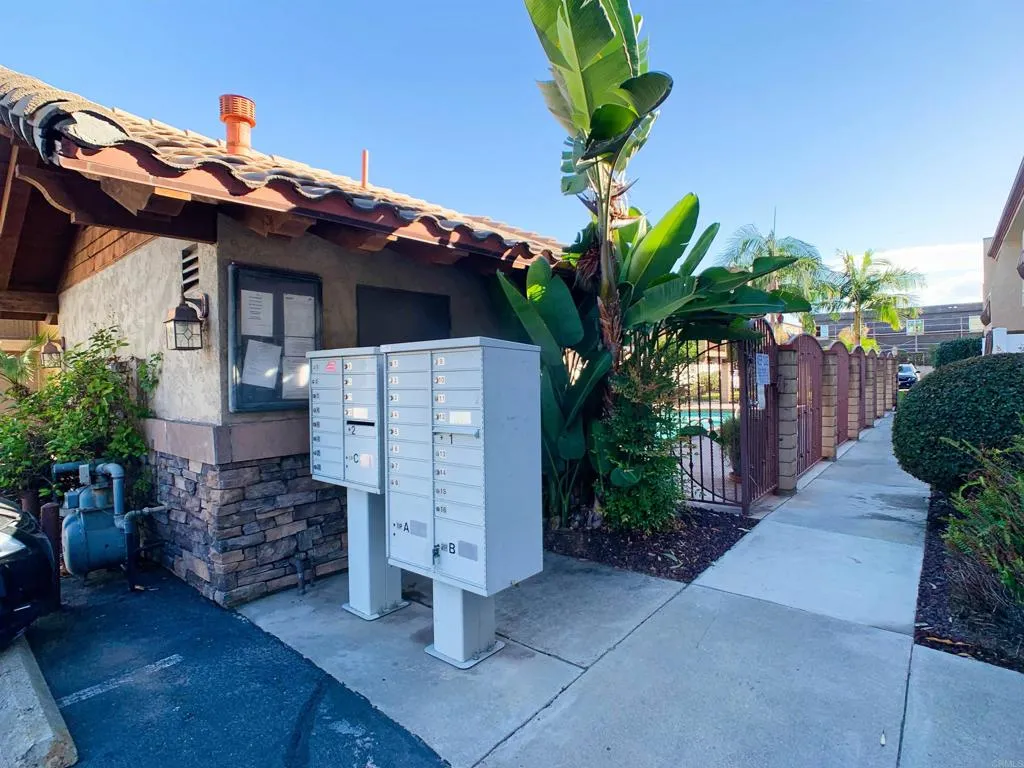930 Peach Avenue, #17, El Cajon, CA 92021