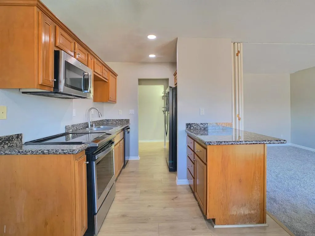 930 Peach Avenue, #17, El Cajon, CA 92021