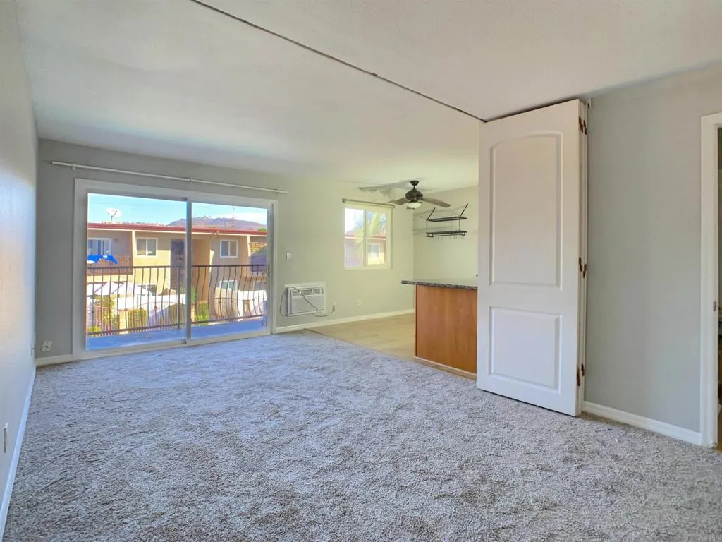 930 Peach Avenue, #17, El Cajon, CA 92021