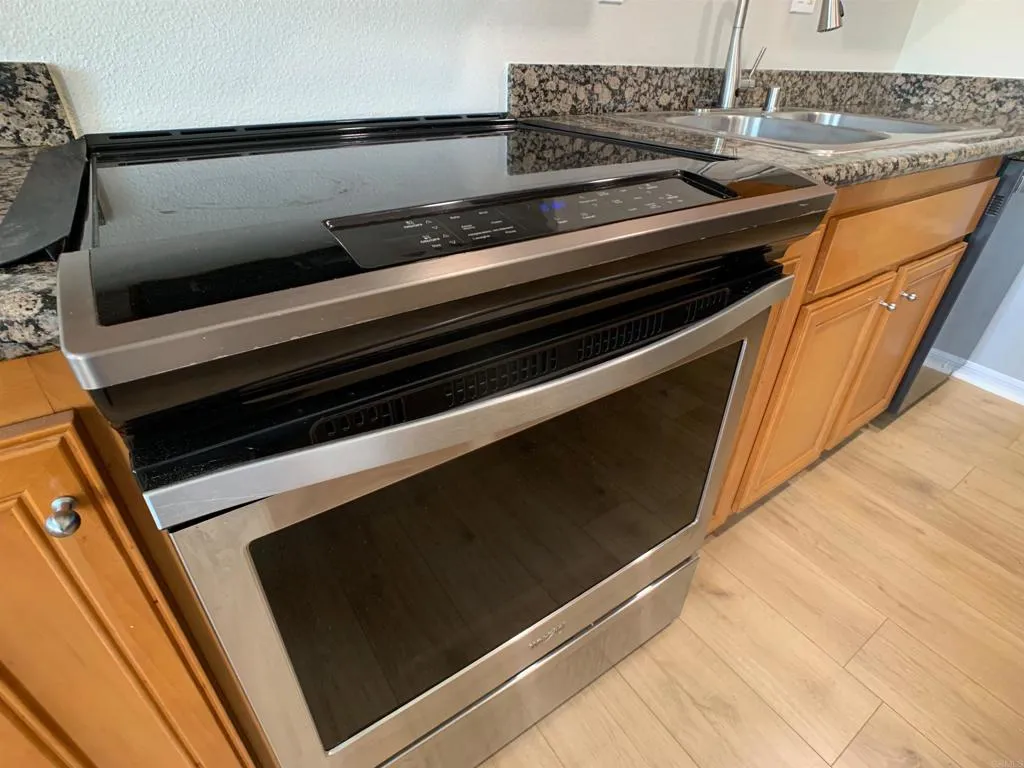 930 Peach Avenue, #17, El Cajon, CA 92021