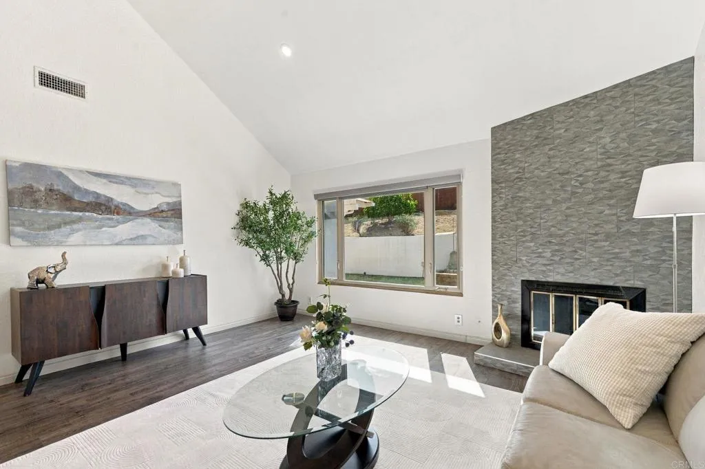 1309 Shadow Hills Court, San Marcos, CA 92069 1309 Shadow Hills Court, San Marcos, CA 92069