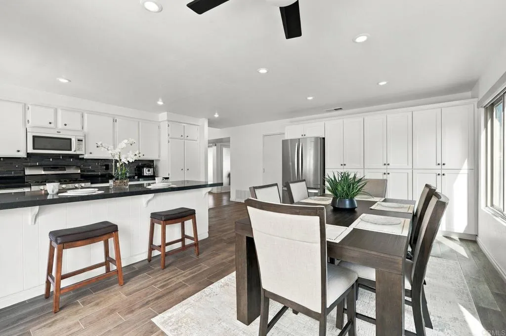 1309 Shadow Hills Court, San Marcos, CA 92069 1309 Shadow Hills Court, San Marcos, CA 92069