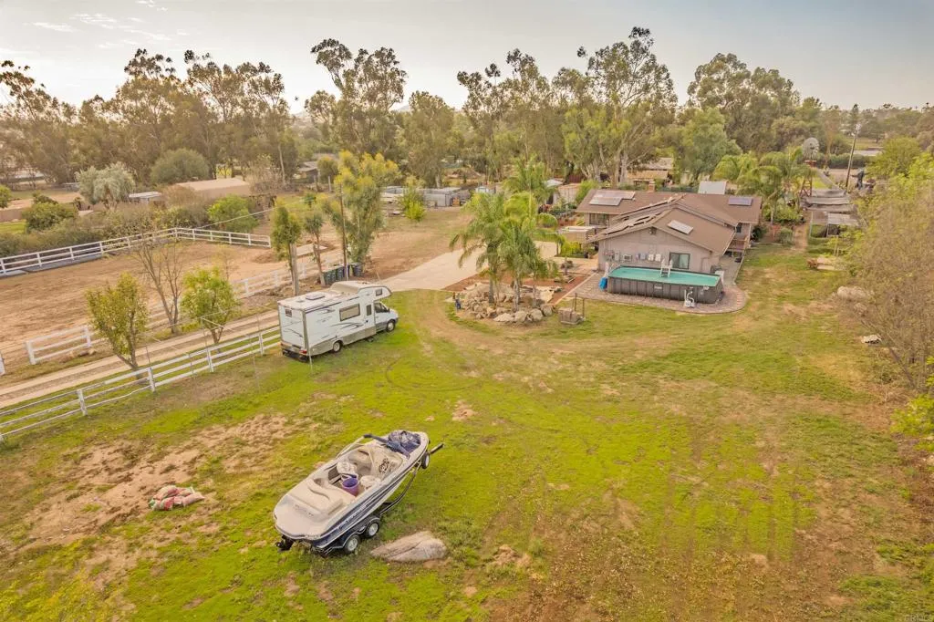 160 Pile, Ramona, CA 92065 160 Pile, Ramona, CA 92065