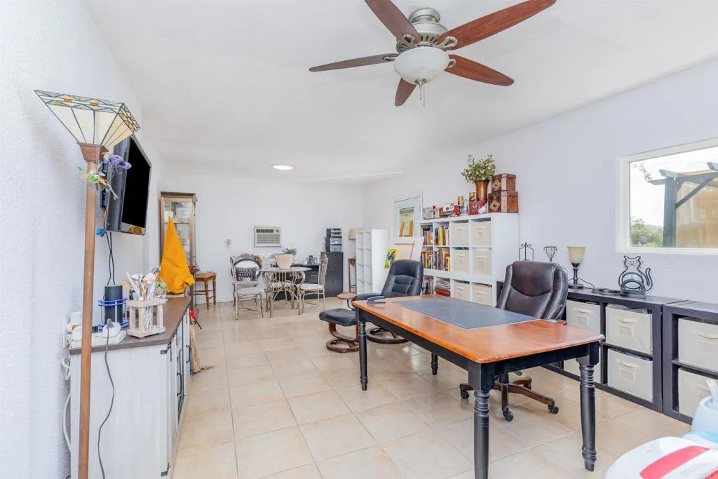 160 Pile, Ramona, CA 92065 160 Pile, Ramona, CA 92065