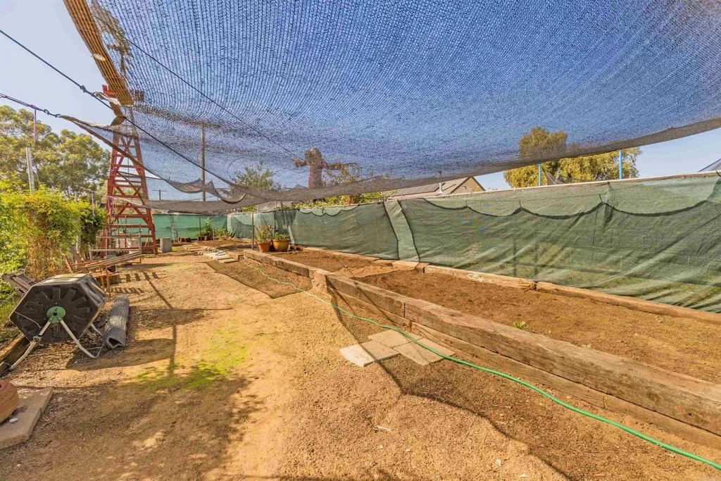 160 Pile, Ramona, CA 92065 160 Pile, Ramona, CA 92065