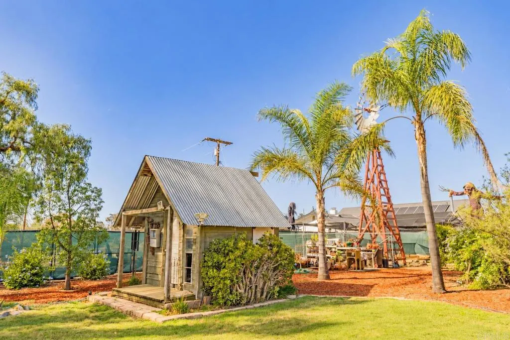 160 Pile, Ramona, CA 92065 160 Pile, Ramona, CA 92065