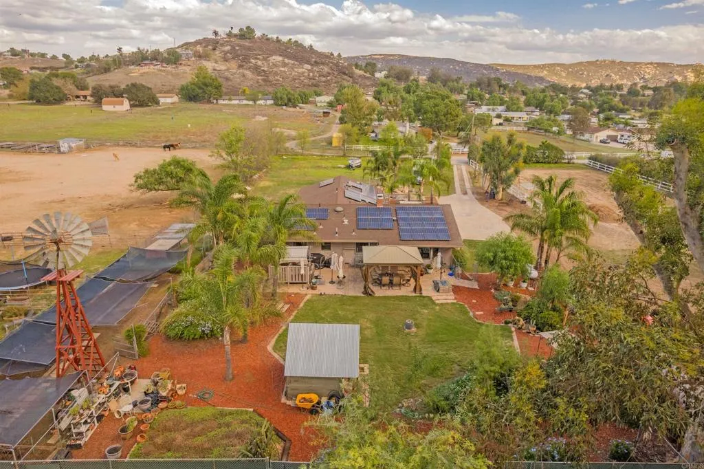 160 Pile, Ramona, CA 92065 160 Pile, Ramona, CA 92065