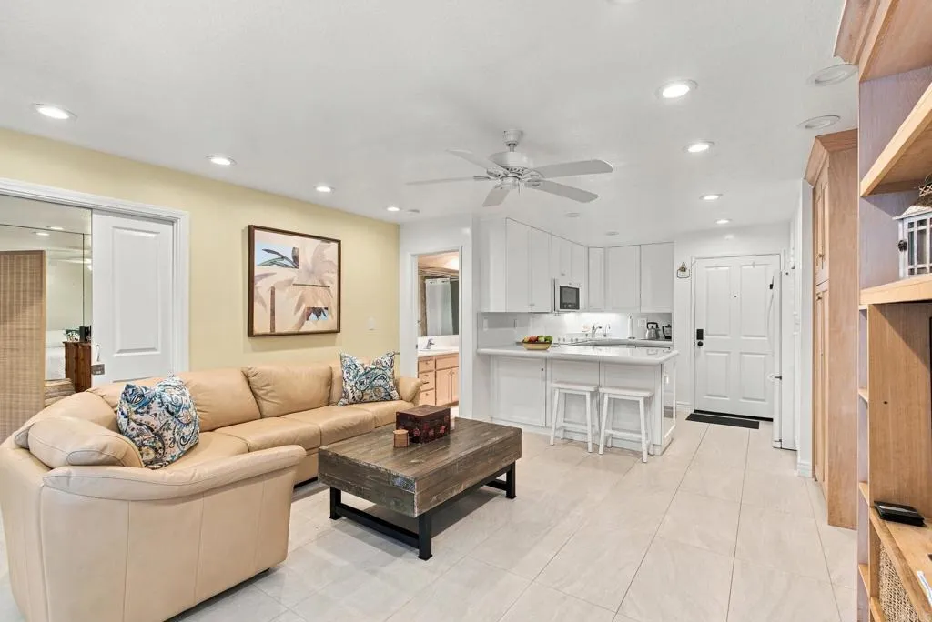 1562 Camino Del Mar, #443, Del Mar, CA 92014 1562 Camino Del Mar, #443, Del Mar, CA 92014