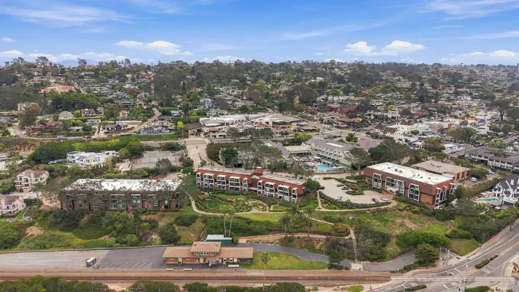 1562 Camino Del Mar, #443, Del Mar, CA 92014 1562 Camino Del Mar, #443, Del Mar, CA 92014