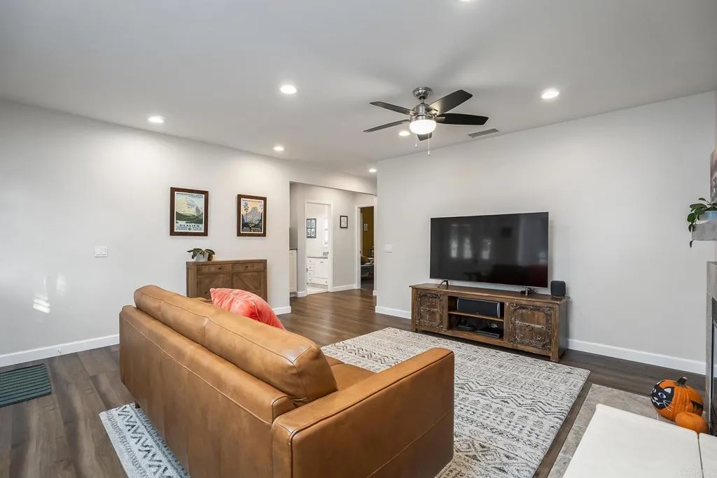 7719 ORIEN AVE, La Mesa, CA 91941