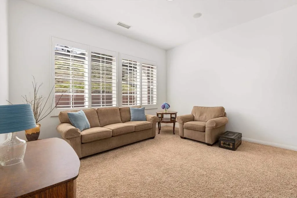 642 Via Del Campo, San Marcos, CA 92078