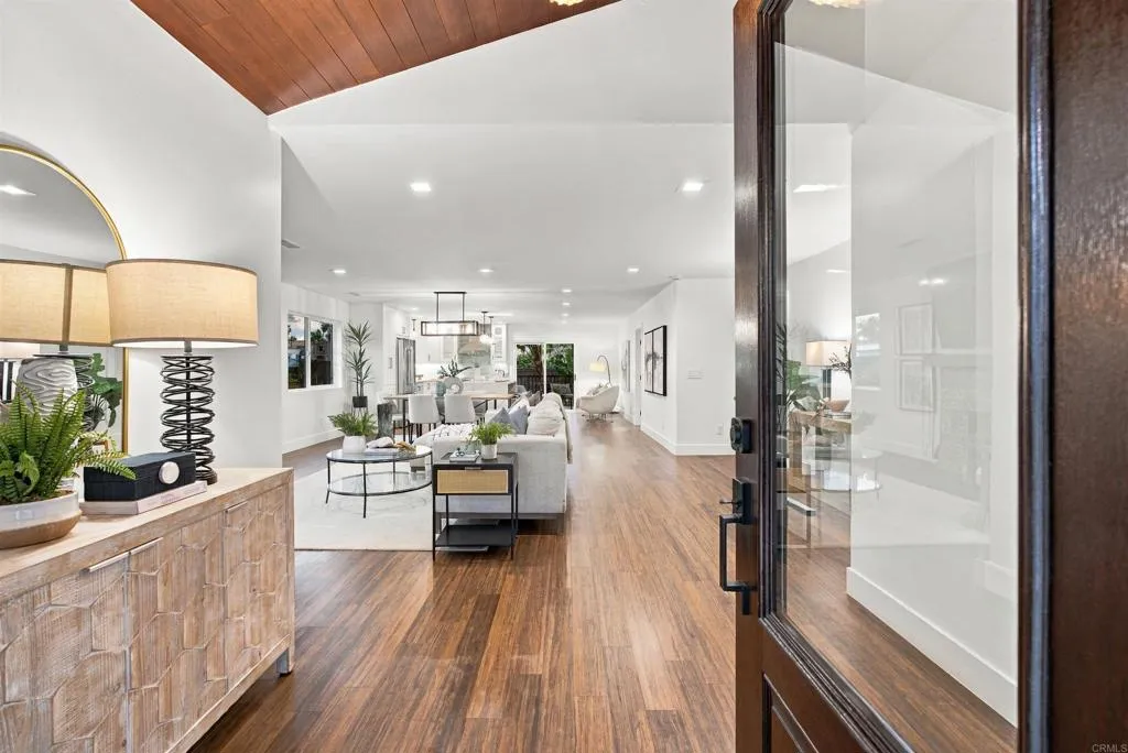 https://cdn.realtyfeed.com/cdn/127/307106214/51005ec34a589f360ba1865dd997eee3.webp
