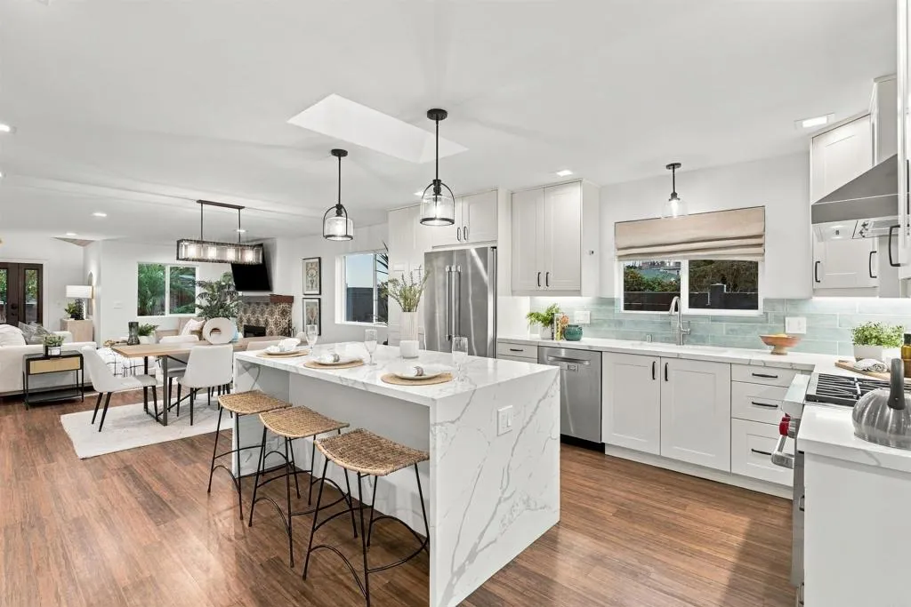 https://cdn.realtyfeed.com/cdn/127/307106214/ab868224ebdcc0614af08a58d2b4d719.webp