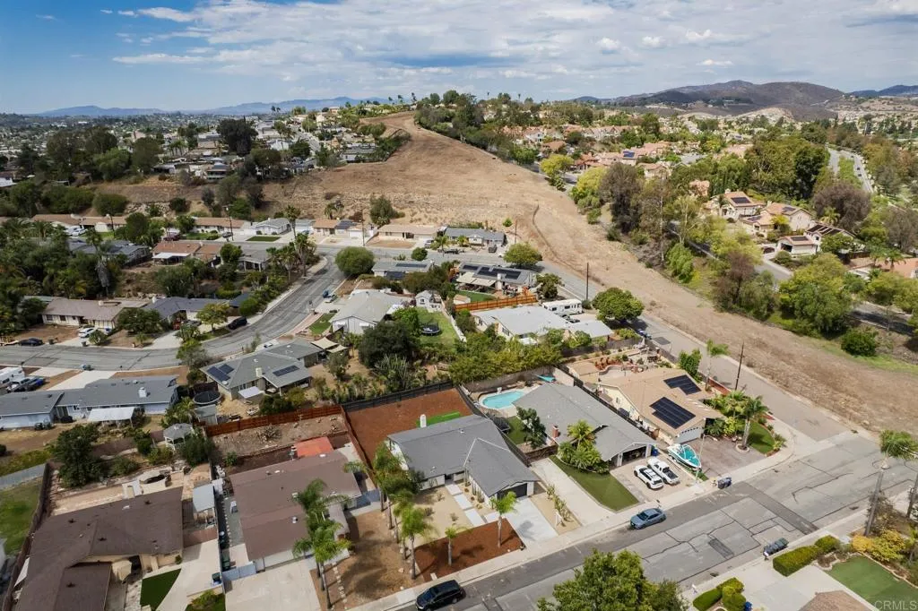 420 N Pacific Street, San Marcos, CA 92069 420 N Pacific Street, San Marcos, CA 92069