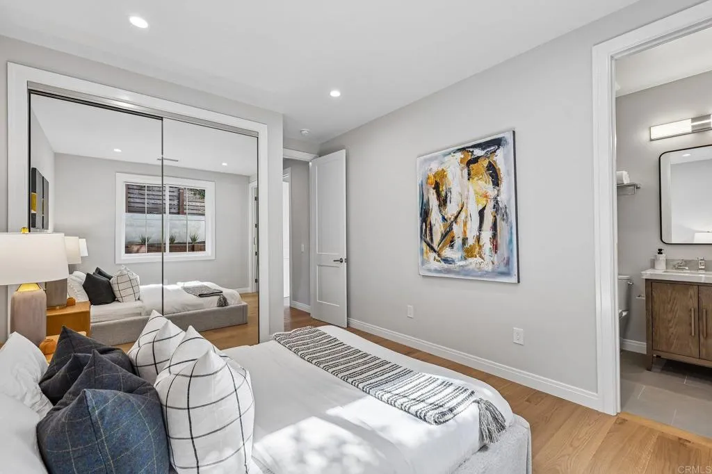 6662 Avenida La Reina, La Jolla, CA 92037 6662 Avenida La Reina, La Jolla, CA 92037