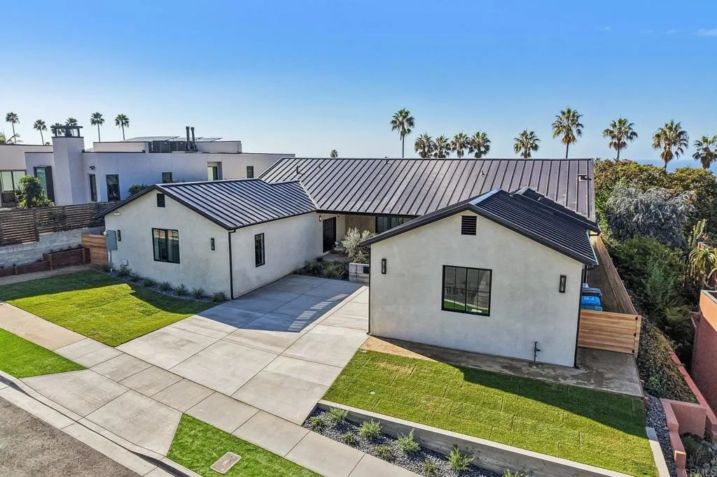 6662 Avenida La Reina, La Jolla, CA 92037 6662 Avenida La Reina, La Jolla, CA 92037