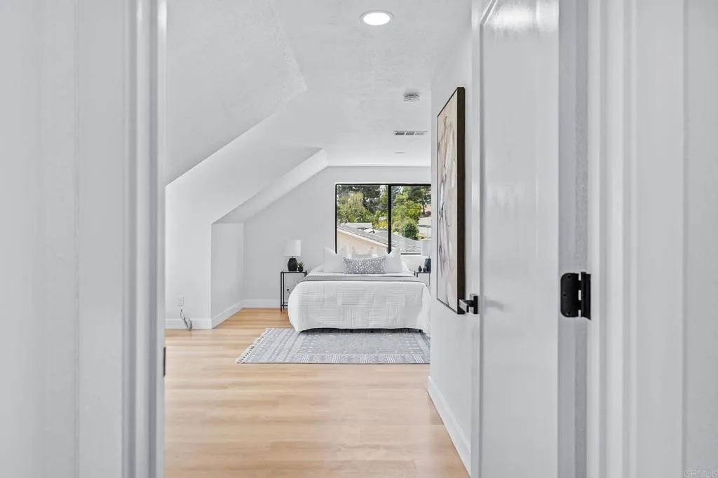https://cdn.realtyfeed.com/cdn/127/307106341/633fa8ae77785d616a954d42ef69ddd1.webp
