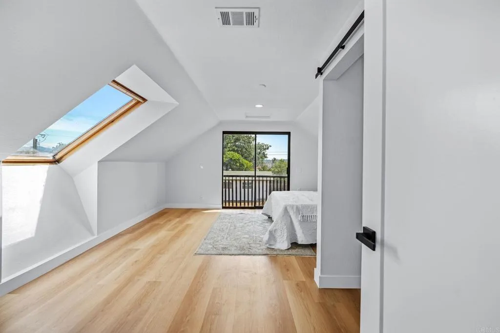 https://cdn.realtyfeed.com/cdn/127/307106341/a5c8fcfb511d1f2985b642d2cde6f2c1.webp