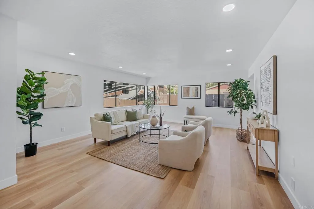 https://cdn.realtyfeed.com/cdn/127/307106341/bc01d8e2da3f20bb84a8035285935d7c.webp