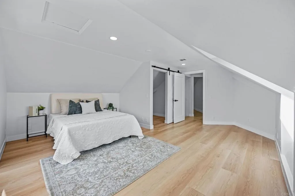 https://cdn.realtyfeed.com/cdn/127/307106341/ed596bbf4df77238aad9300191c1741b.webp