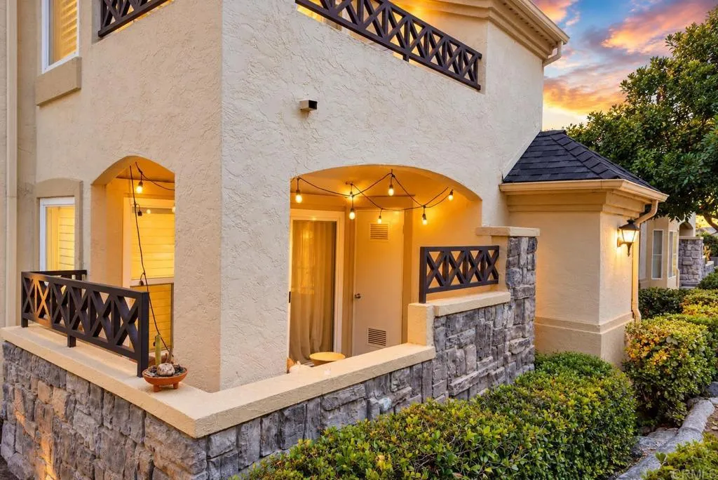 2005 Lakeridge Circle, #103, Chula Vista, CA 91913 2005 Lakeridge Circle, #103, Chula Vista, CA 91913